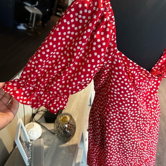 SHEIN Red and White Dress NWOT - Picture 4 of 5